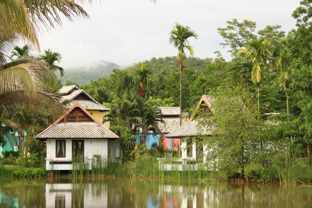 Bura Lumpai Resort Экстерьер фото